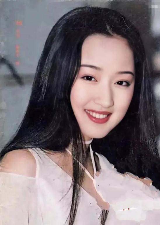 welcome皇冠注册_隐瞒了28年后welcome皇冠注册,杨钰莹终于坦白:如果当年接受毛宁,现在早已当妈