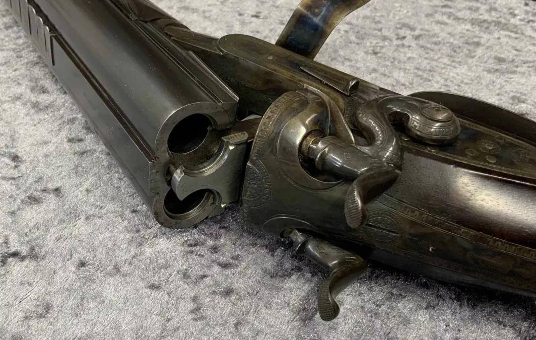 welcome皇冠注册_军迷看了血压飙升welcome皇冠注册!子弹连弹壳一起打出去?丨轻武专栏