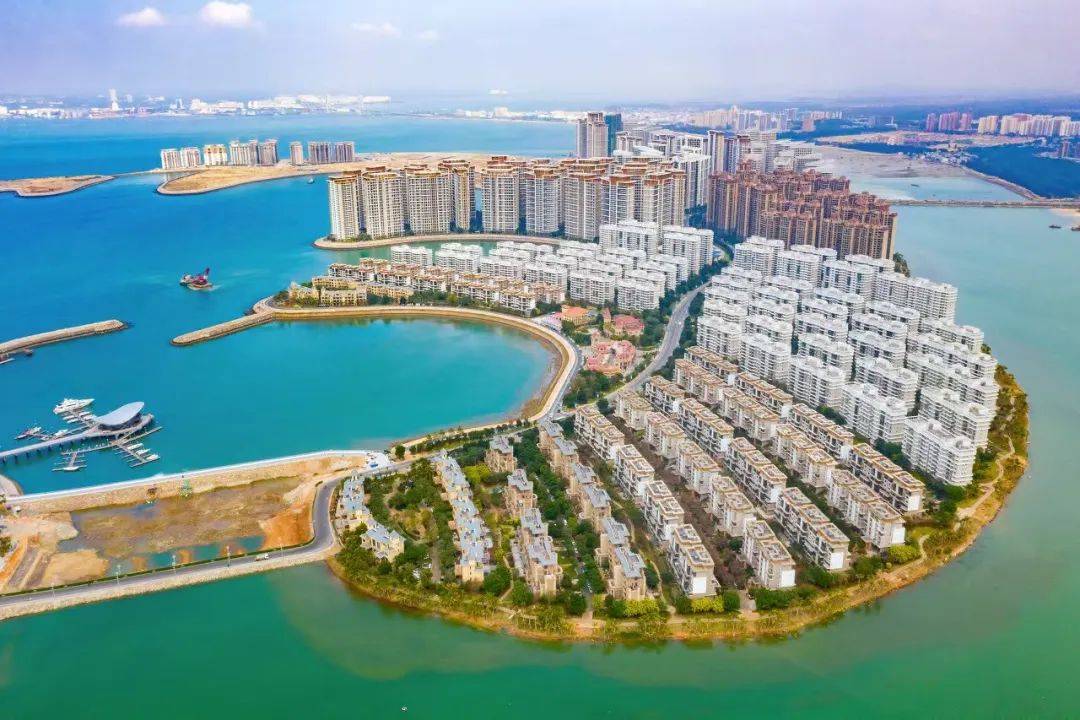 皇冠信用网注册_这个春节皇冠信用网注册,我在海花岛感受到的楼市冷暖:海景房别墅月租1.5万,二手房低至7000元/平